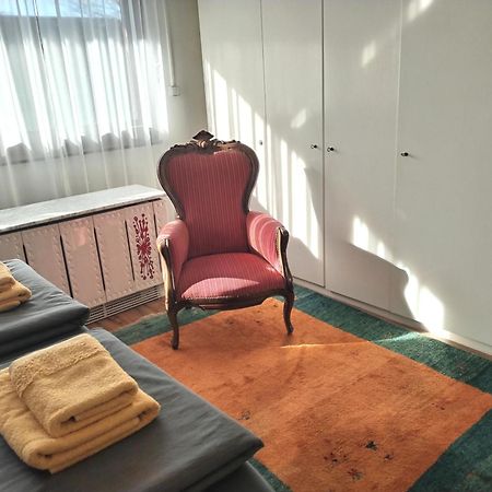 Waldeslust Warmbad Mit Balkon Und Privatem Parkplatz Apartment Villach Bagian luar foto