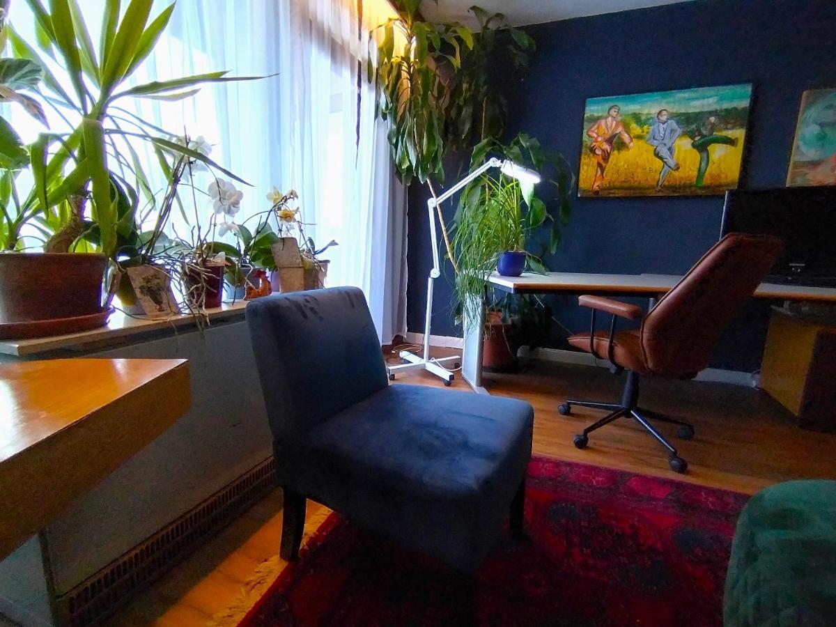 Waldeslust Warmbad Mit Balkon Und Privatem Parkplatz Apartment Villach Bagian luar foto