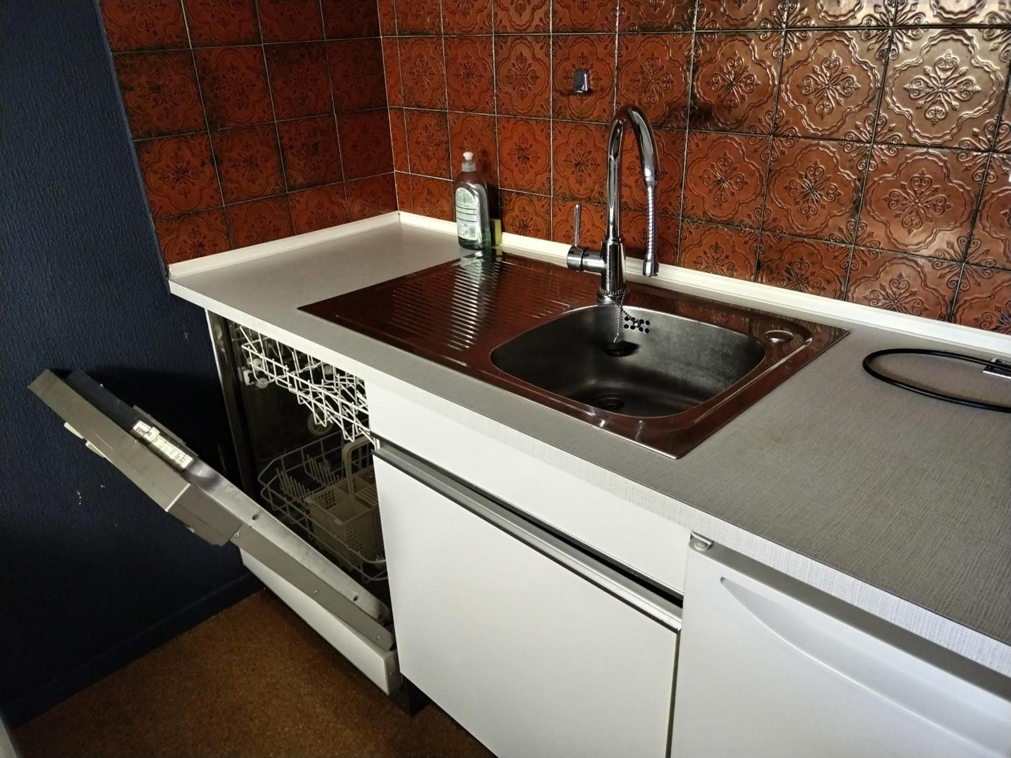 Waldeslust Warmbad Mit Balkon Und Privatem Parkplatz Apartment Villach Bagian luar foto